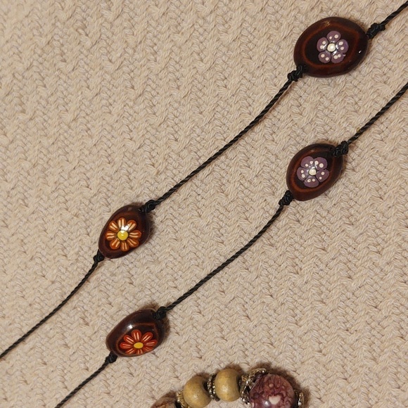 Lot of Necklaces - Picture 15 of 16